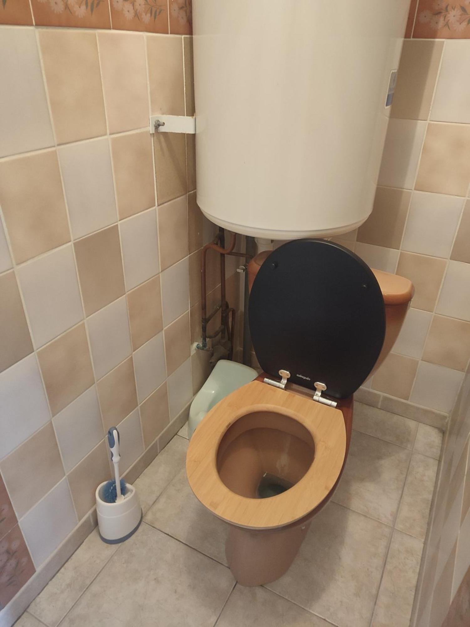 Maison Plain Pied, 2 Chambres, Longere Typique , Fraiche, Dans Bourg Avec Tous Commerces Luçay-le-Mâle Εξωτερικό φωτογραφία