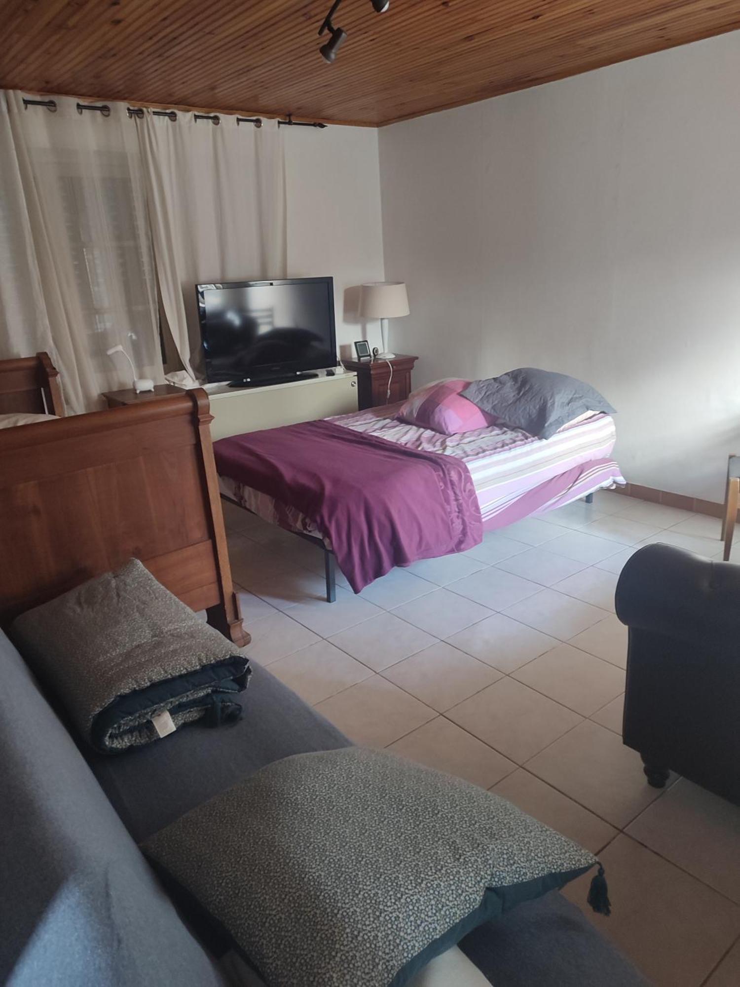 Maison Plain Pied, 2 Chambres, Longere Typique , Fraiche, Dans Bourg Avec Tous Commerces Luçay-le-Mâle Εξωτερικό φωτογραφία