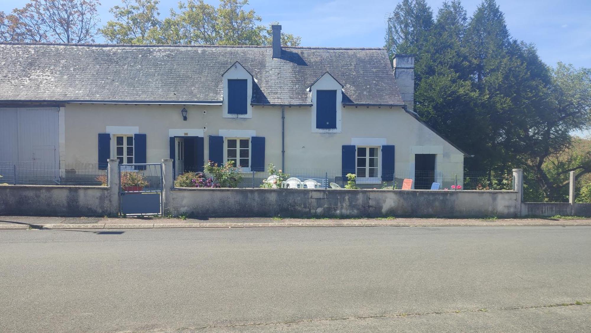 Maison Plain Pied, 2 Chambres, Longere Typique , Fraiche, Dans Bourg Avec Tous Commerces Luçay-le-Mâle Εξωτερικό φωτογραφία